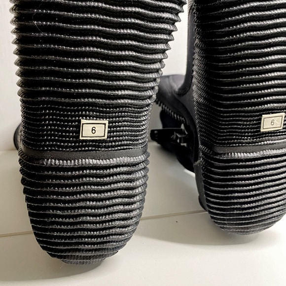 Cressi Neoprene Adult Anti-Slip Boots for Water Sports - Picture 9 of 10